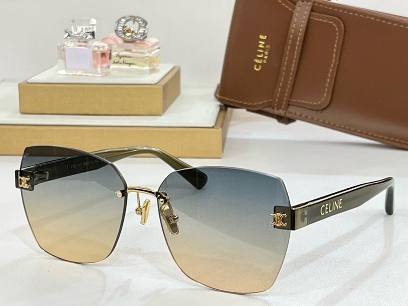 CELINE Sunglasses 99